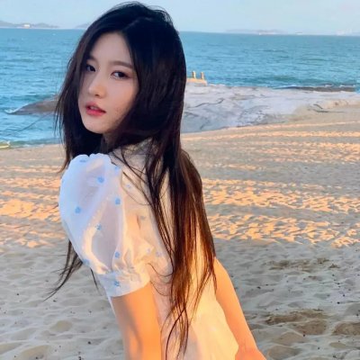 大小姐才不会玩格斗游戏